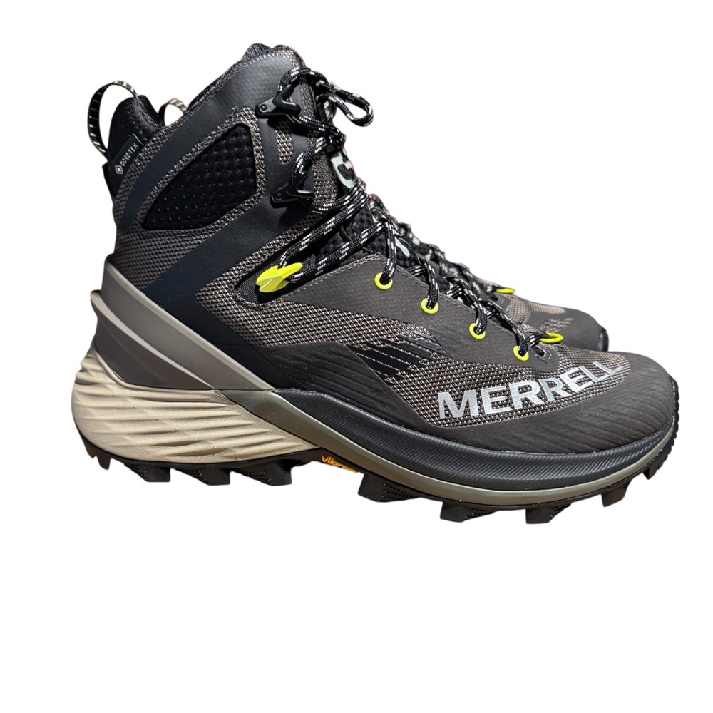 Merrell Men's Gray and Black Athletic Shoes